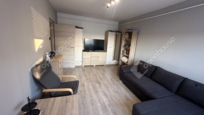 2. kép | Eladó lakás Oroszlányon | Eladó Társasházi lakás, Oroszlány (#180084)