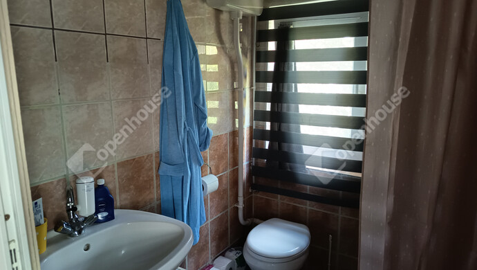 10. kép | Fürdő | Eladó Nyaraló, Szeged (#180993)