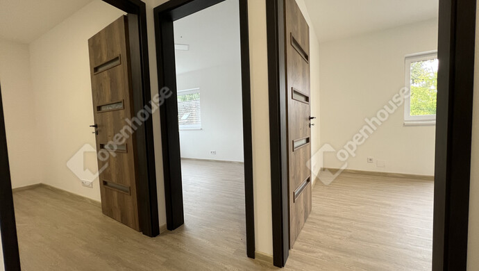 10. kép | Eladó Téglaépítésű lakás, Balatonszárszó (#177867)