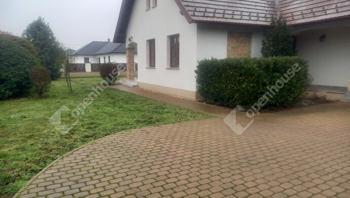 4. kép | Eladó Családi ház, Pápa (#178516)