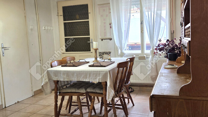 1. kép | Eladó Családi ház, Siófok (#181043)