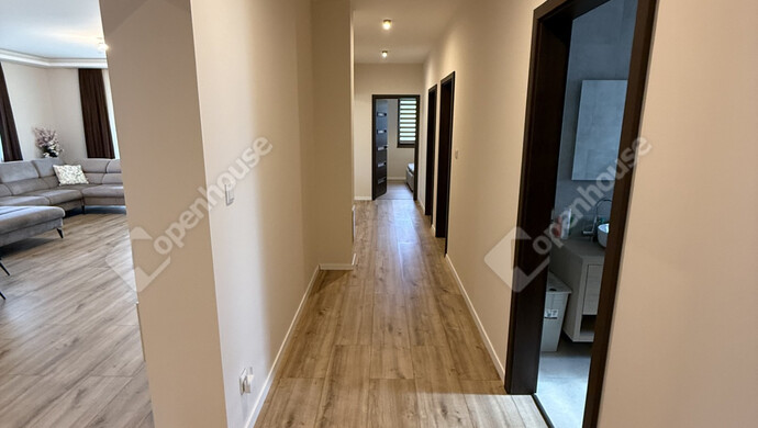 13. kép | Eladó Családi ház, Debrecen (#183128)
