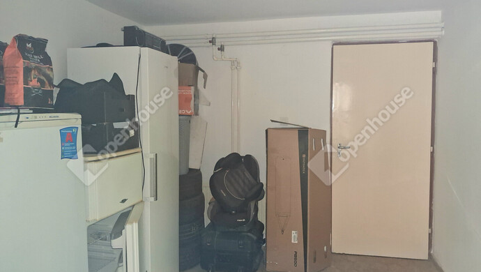 38. kép | Eladó Családi ház, Bana (#180022)