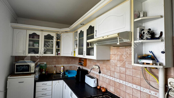 1. kép | Eladó panellakás a Sarló utcában | Eladó Társasházi lakás, Székesfehérvár (#181224)