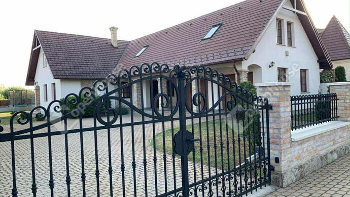 1. kép | Eladó Családi ház, Pápa (#178516)