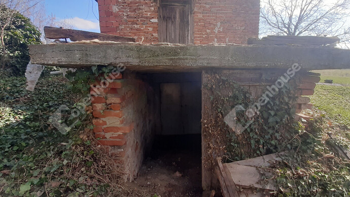 36. kép | Eladó Zárt kert, Sand (#180348)