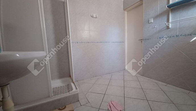 6. kép | Eladó Családi ház, Debrecen (#176778)