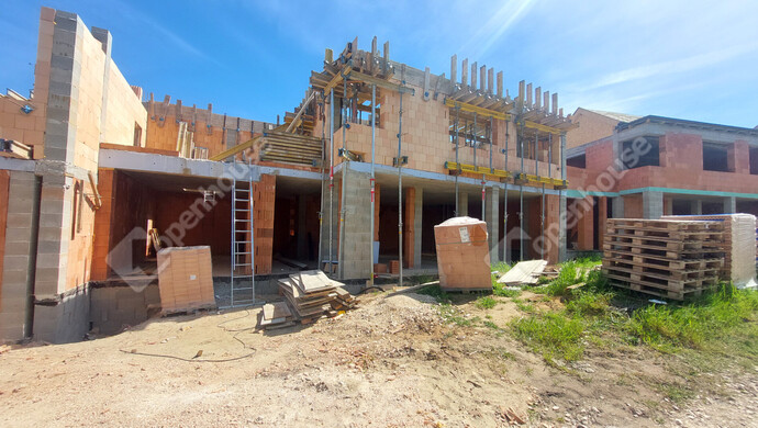 0. kép | Eladó Családi ház, Tatabánya (#181388)