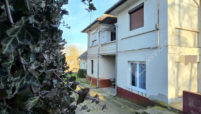 0. kép | Eladó Téglaépítésű lakás, Balatonföldvár (#180210)