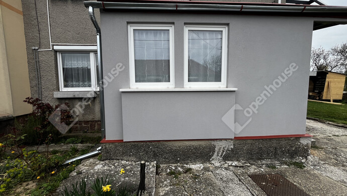 0. kép | Eladó Téglaépítésű lakás, Úrkút (#181328)