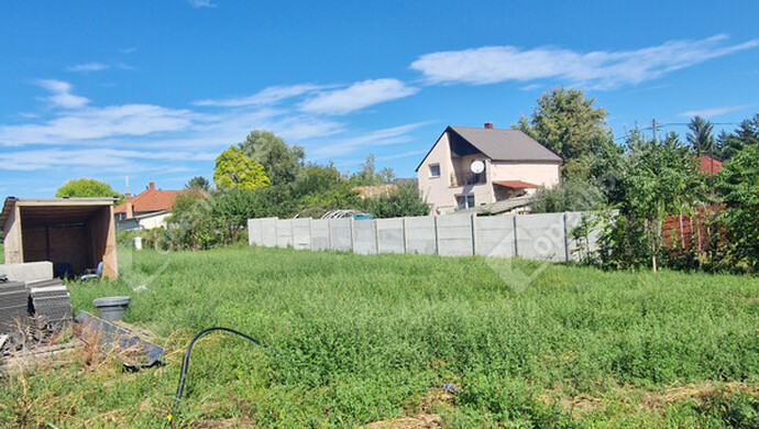 1. kép | Eladó Telek, Komárom (#177079)