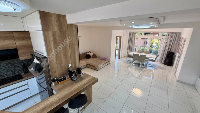 54. kép | Eladó Családi ház, Siófok (#180698)