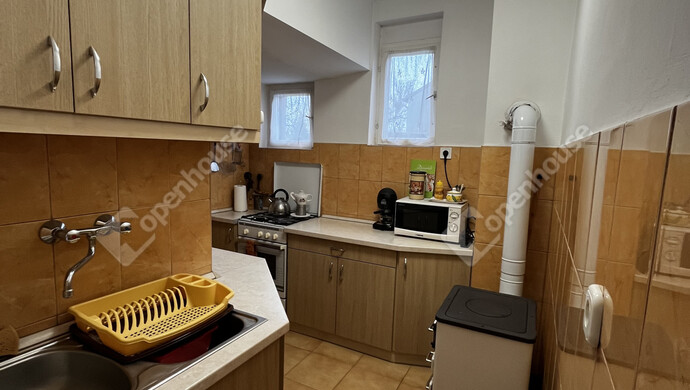 7. kép | Eladó Téglaépítésű lakás, Úrkút (#181328)