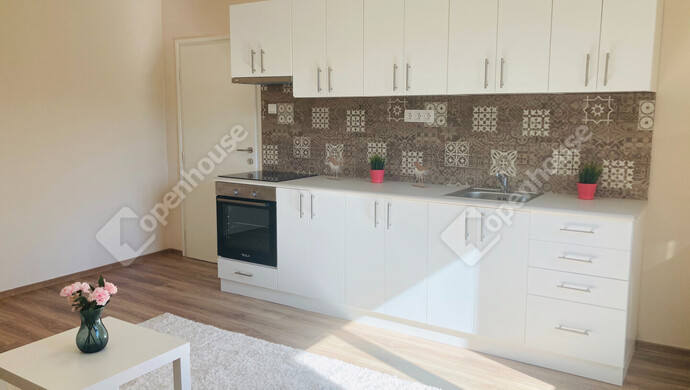 2. kép | Konyha | Kiadó Társasházi lakás, Tatabánya (#176945)