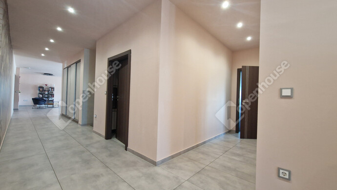 14. kép | Eladó Családi ház, Komárom (#177061)