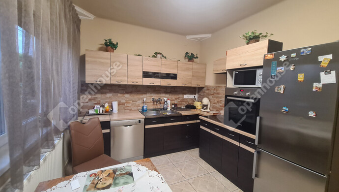 0. kép | Eladó Családi ház, Nyúl (#178161)