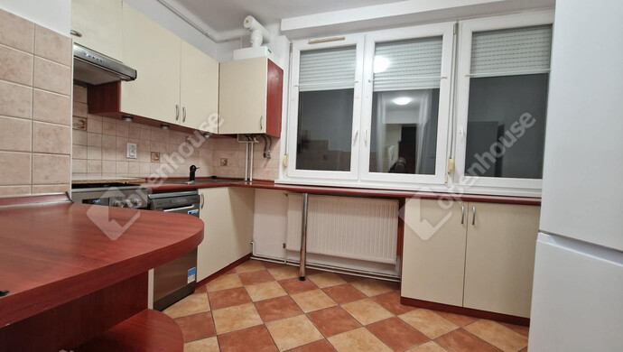 1. kép | Kiadó Társasházi lakás, Komárom (#179176)