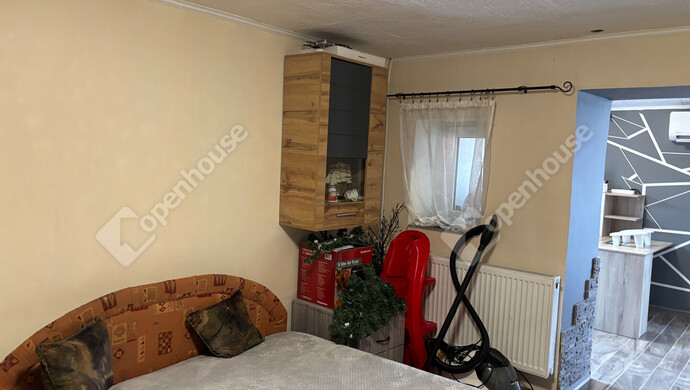 8. kép | Eladó Családi ház, Pér (#181002)