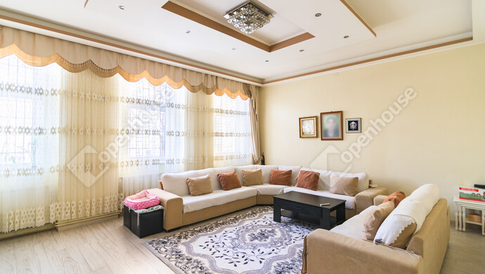 2. kép | Eladó Sorház, Budapest X. Ker. (#179093)