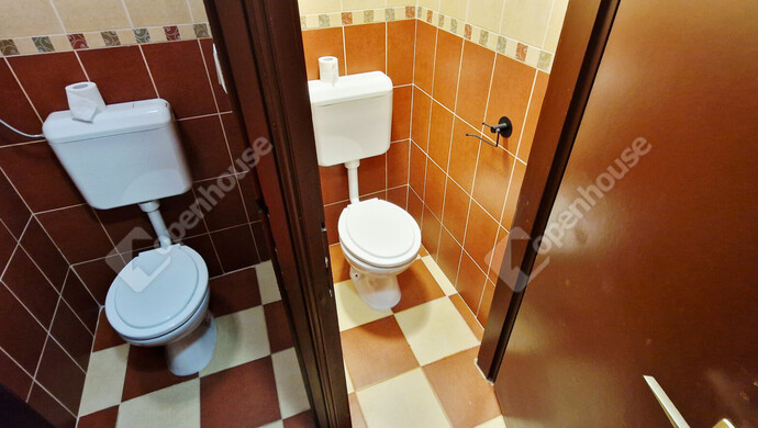 12. kép | Kiadó Iroda, Miskolc (#179790)