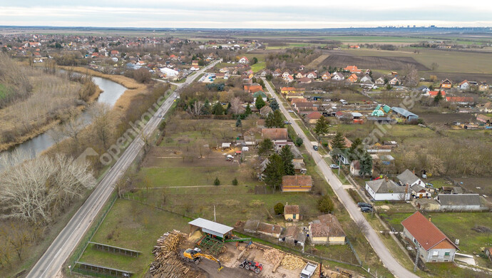 41. kép | Eladó Családi ház, Tass (#179988)