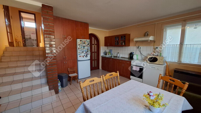 9. kép | Eladó Családi ház, Debrecen (#180988)