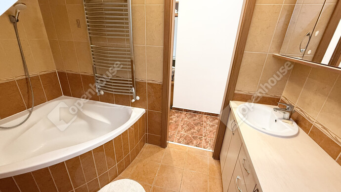 7. kép | Eladó Téglaépítésű lakás, Debrecen (#180563)