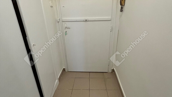 8. kép | Előszoba | Eladó Társasházi lakás, Tatabánya (#179203)