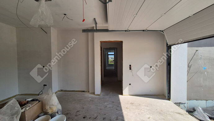 25. kép | Eladó Családi ház, Győrújbarát (#173576)