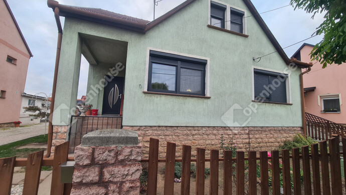 8. kép | Eladó Családi ház, Nyúl (#178161)