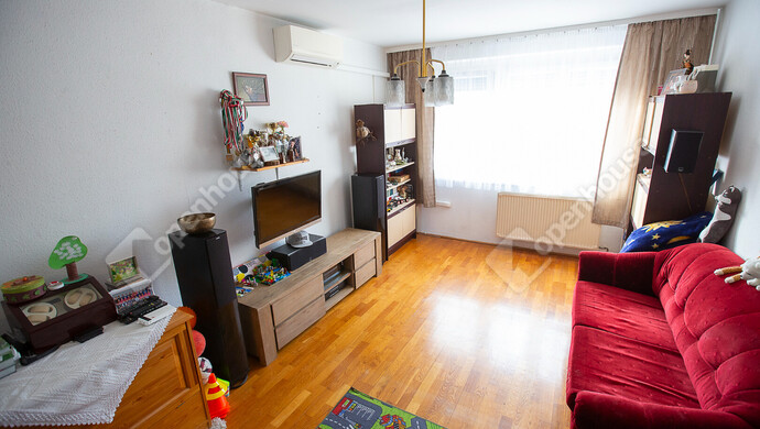 1. kép | Székesfehérváron panellakás eladó | Eladó Társasházi lakás, Székesfehérvár (#179315)