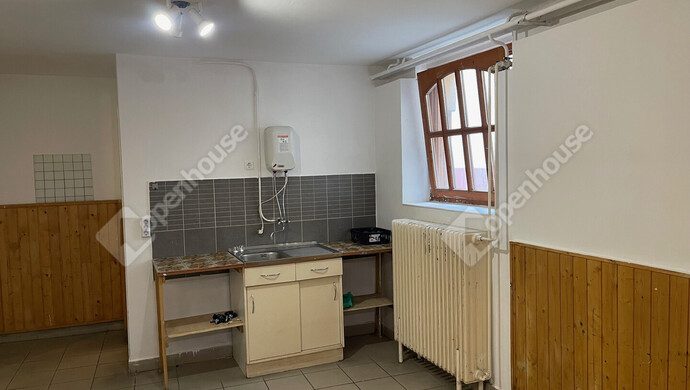 8. kép | Kiadó Üzlethelyiség, Győr (#175170)