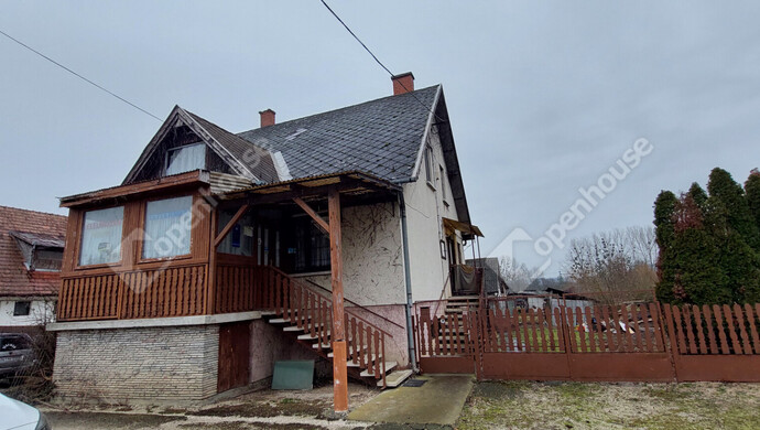 50. kép | Utcai nézet | Eladó Családi ház, Zalaszentiván (#180330)