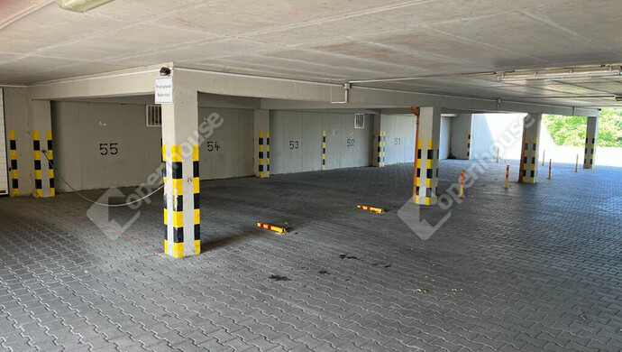 3. kép | Eladó Fedett gépkocsi parkoló / beálló, Győr (#176434)