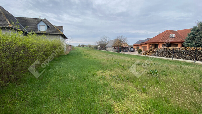 1. kép | Eladó Telek, Rábacsécsény (#181022)