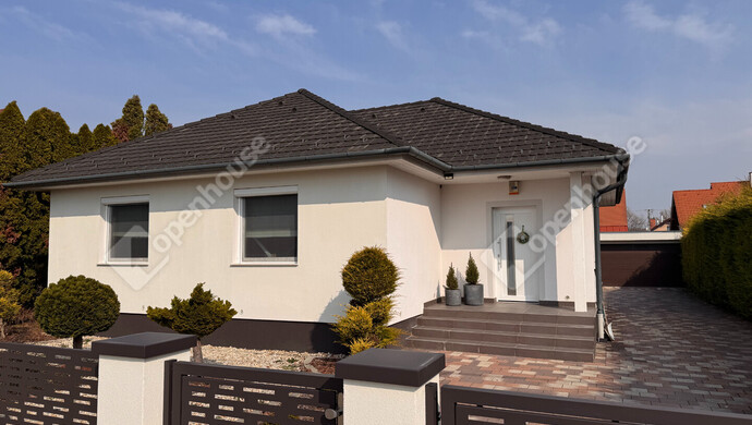 25. kép | Eladó Családi ház, Hegykő (#180200)