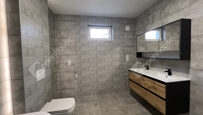 12. kép | Eladó Téglaépítésű lakás, Balatonszárszó (#177867)