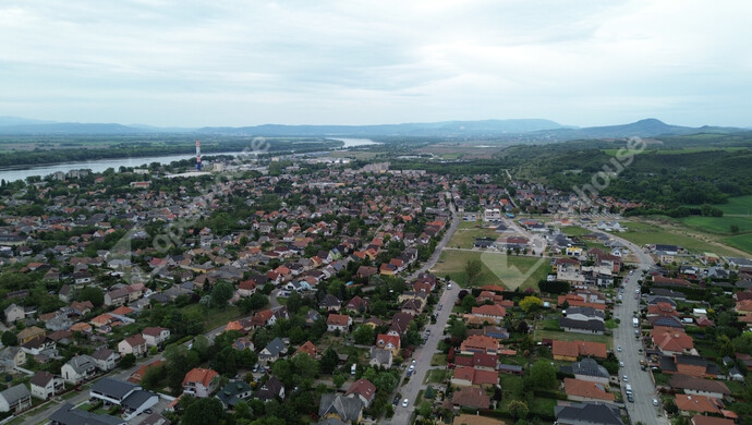 51. kép | Eladó Családi ház, Nyergesújfalu (#181660)