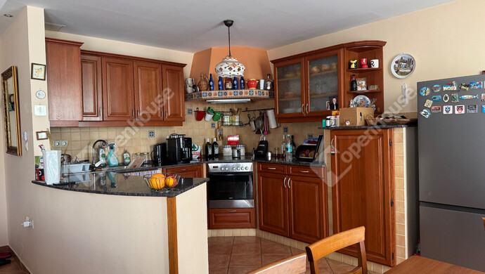 2. kép | Eladó Családi ház, Sárvár (#180111)