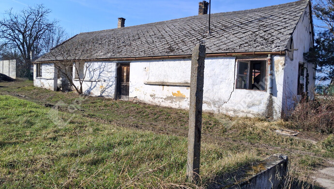 0. kép | Eladó Családi ház, Ács (#180186)