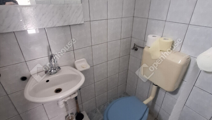 12. kép | Eladó Családi ház, Ajka (#178760)