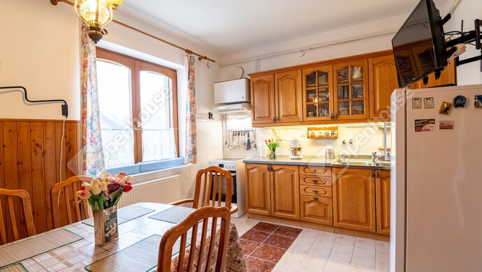 21. kép | Eladó Családi ház, Tass (#179988)