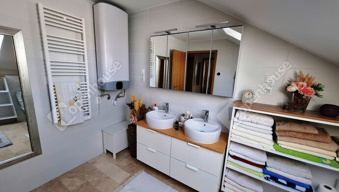 9. kép | Eladó Ikerház, Alsóörs (#177212)