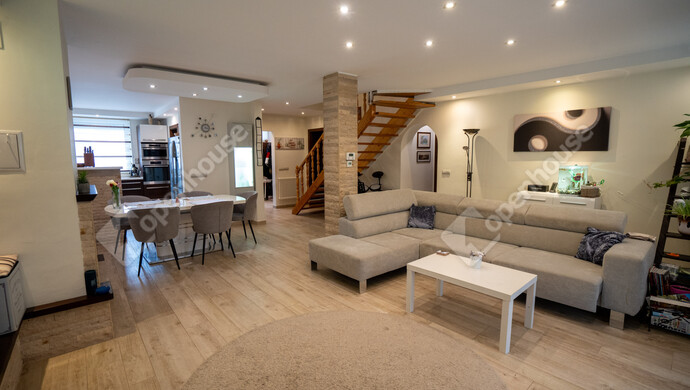 0. kép | Eladó Családi ház, Tiszaújváros (#179694)