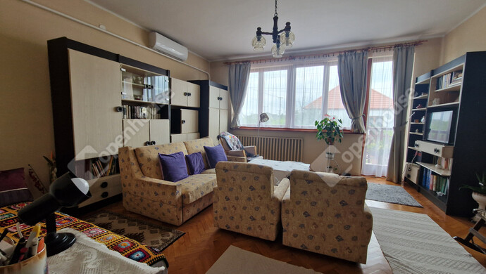 2. kép | Eladó Családi ház, Bábolna (#177258)