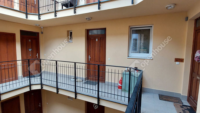 14. kép | Folyosó | Eladó Társasházi lakás, Zalaegerszeg (#166459)