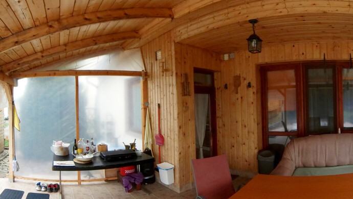 1. kép | Fedett terasz | Eladó Családi ház, Tiszaújváros (#180798)